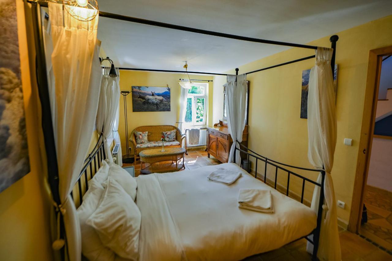 Holiday Home Les Plachettes Flobecq ภายนอก รูปภาพ